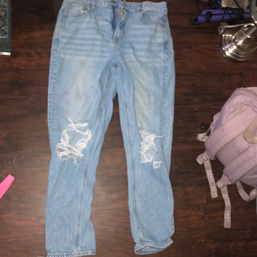 American eagle mom jeans